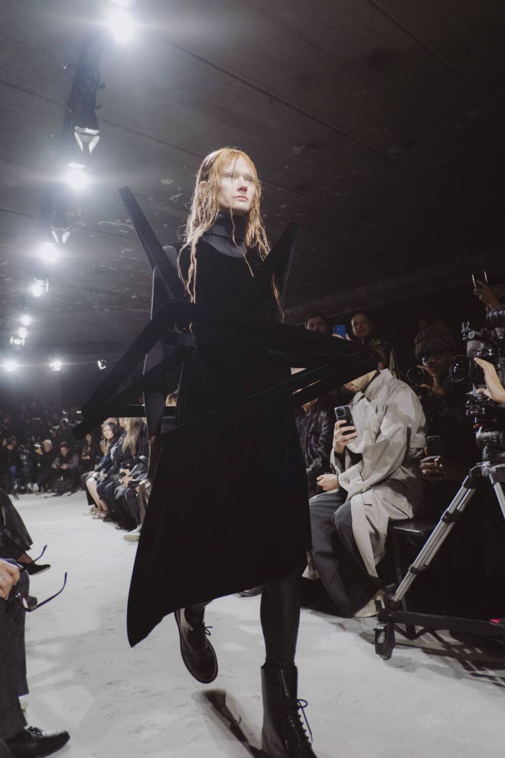 Junya Watanabe: Ready-To-Wear AW25 - 10 Magazine Germany